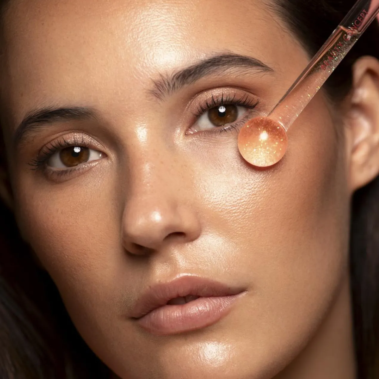 Beauty Concept Skin Roller & Ice Globe Rouleau Facial