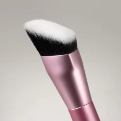 Cheek Hugging Brosse de Contouring