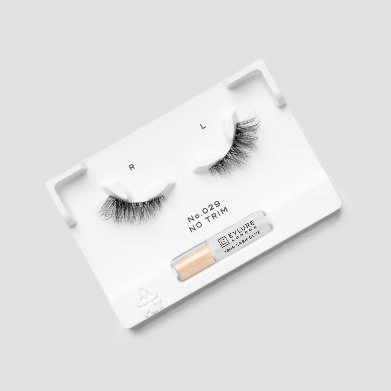 Éd. Limitée 3/4 Length N°029 Faux Cils