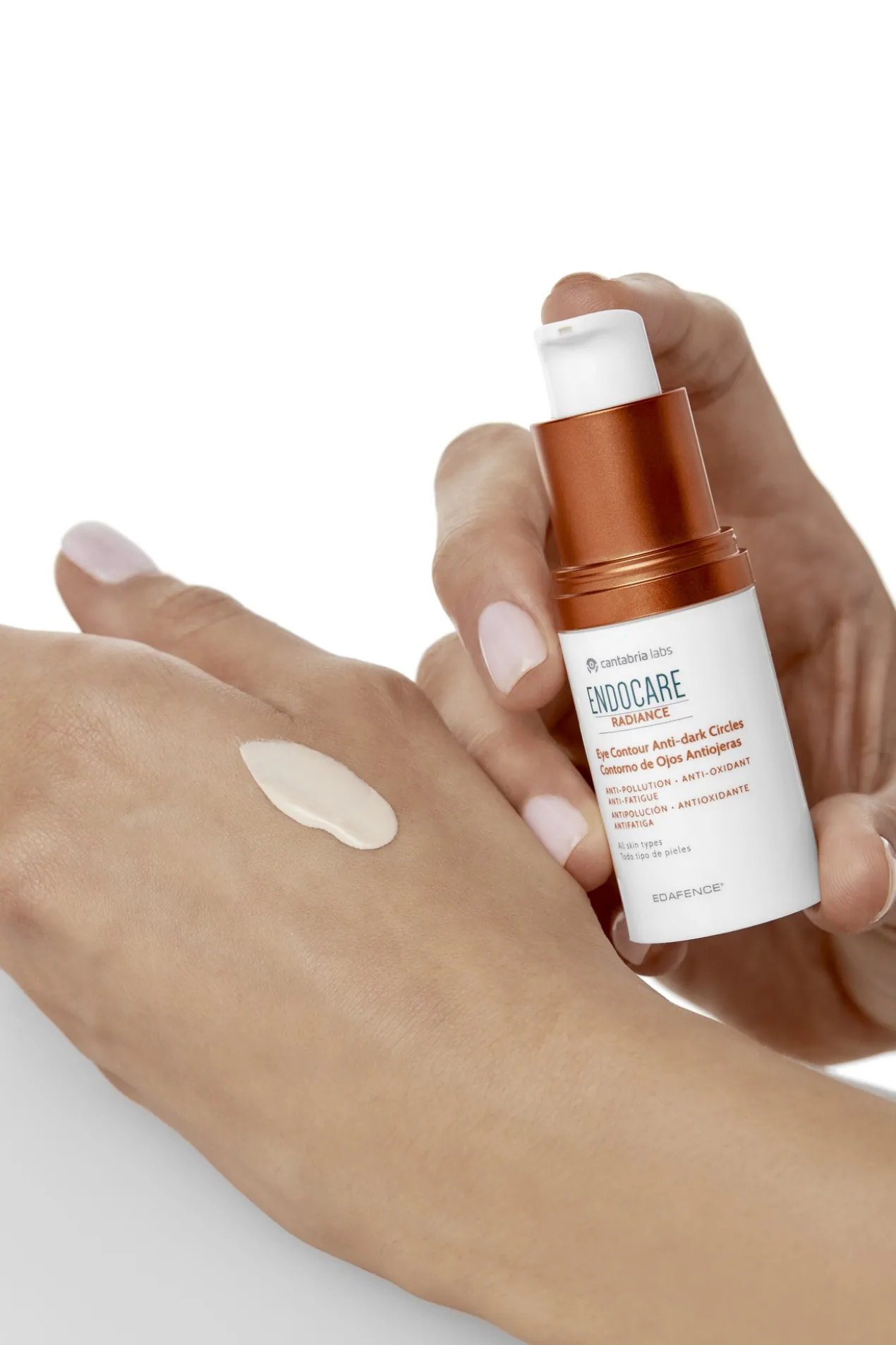 Endocare Radiance Contour des Yeux Anti-cernes