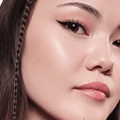 Eyeliner Feutre Longue Tenue