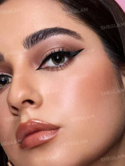 Eyeliner liquide mat Oh So Rich