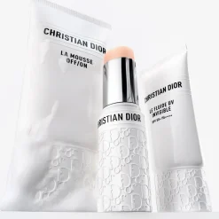 Fluide Solaire Invisible Hydratant SPF 50+