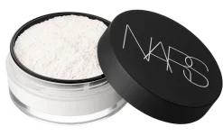 Light Reflecting Setting Powder Poudres Libres Fixantes