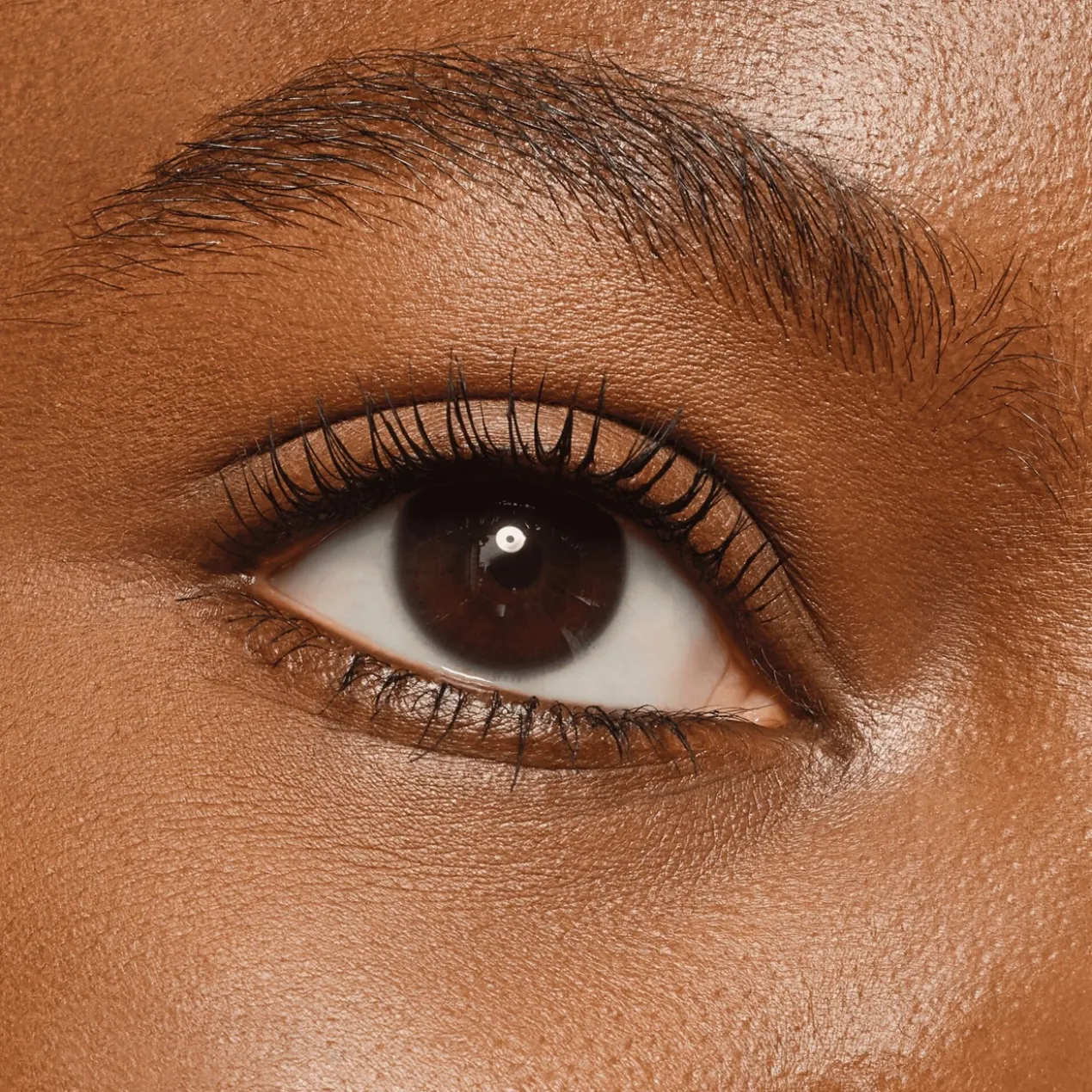 Mascara Sculpt & Volume Waterproof Glam & Doll