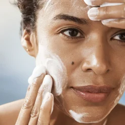 Mousse Nettoyante The Essence Foaming Cleanser