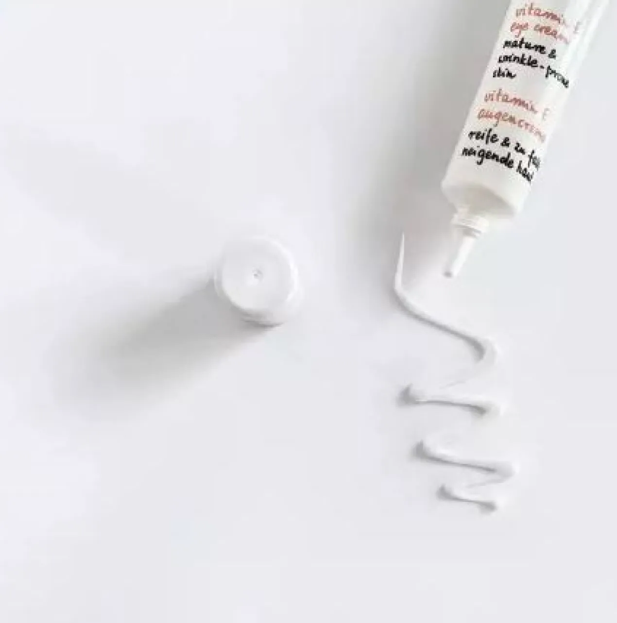 Multivitamines Crème pour le Contour des Yeux