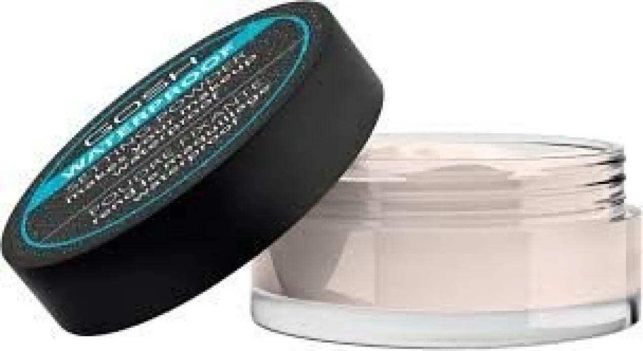 Poudre libre fixatrice de maquillage