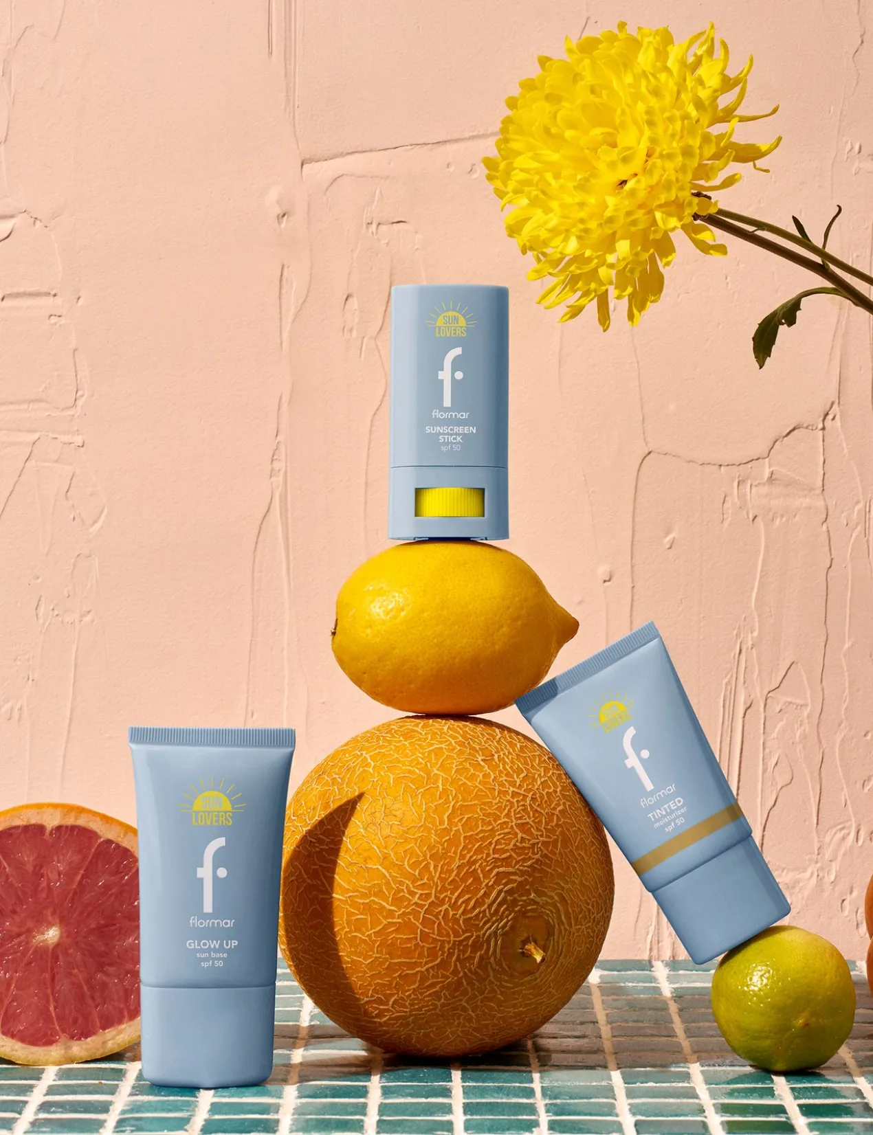 Primer illuminateur SPF50 pour un teint éclatant et protégé
