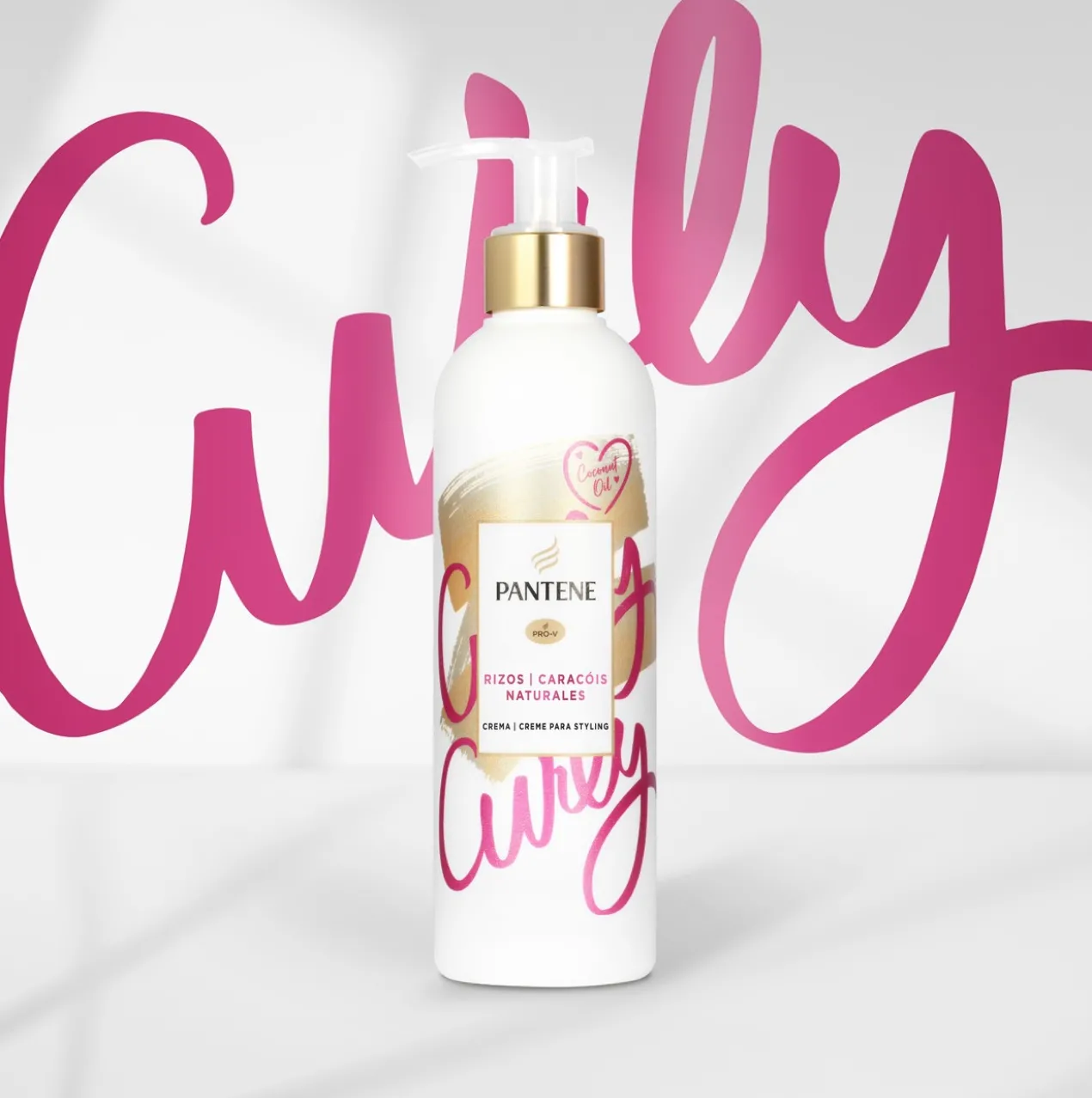 Pro-V Crème Nutritive pour Cheveux Bouclés avec Mouvement