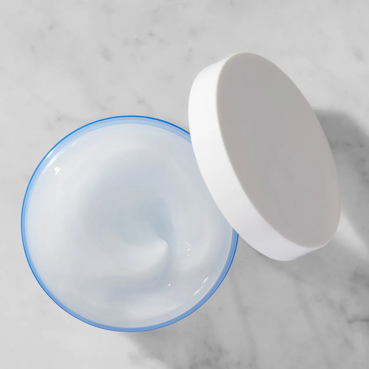 Recharge Ultra Facial Oil-Free Cleanser Nettoyant Visage Sans Huile