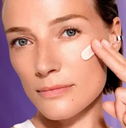 Renergie Crème HPN Uvmune SPF50 Anti-âge