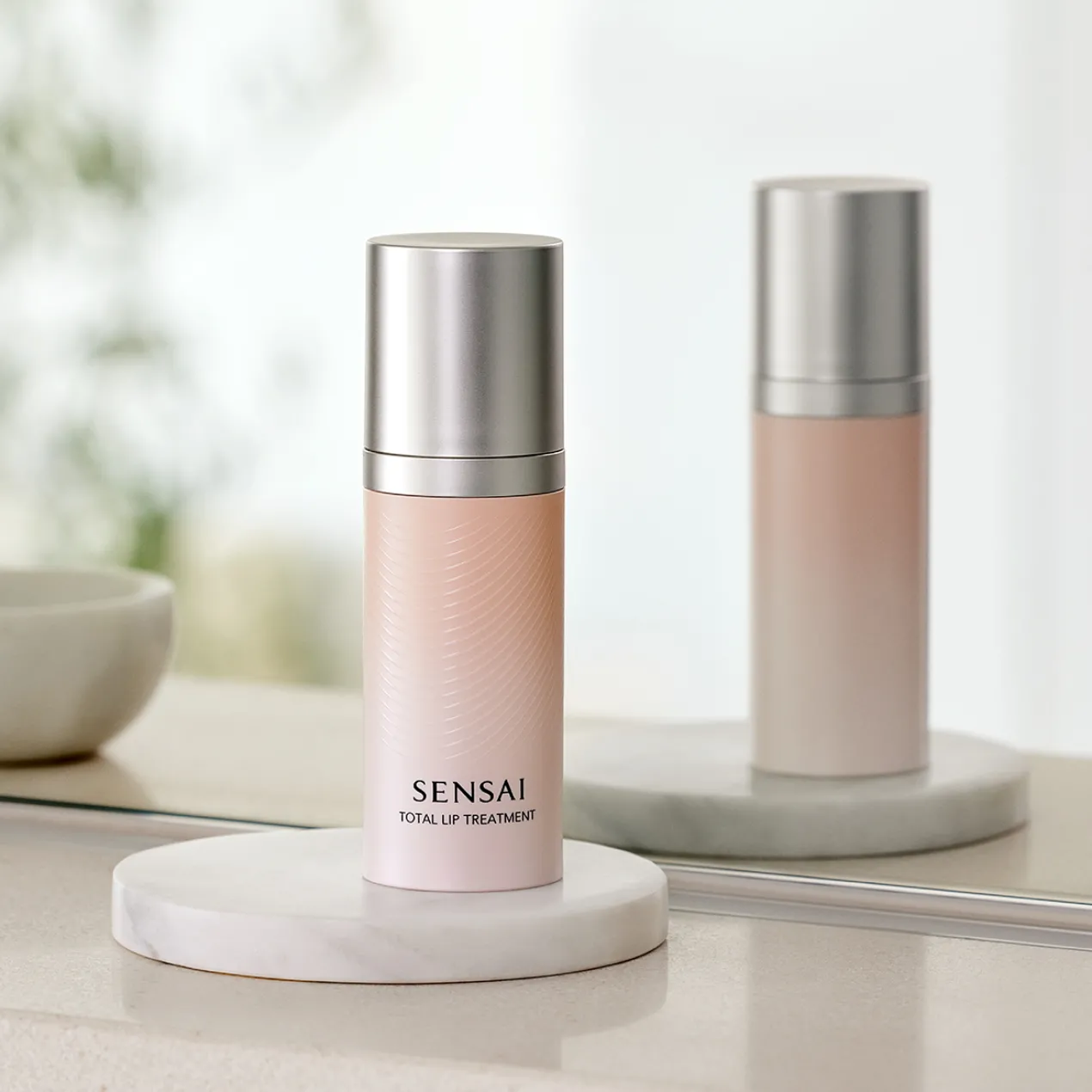 Sensai Total Lip Treatment