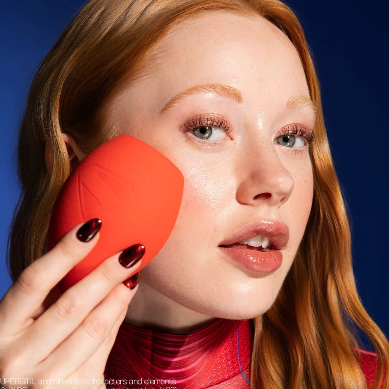 Supergirl™ XXL Sponge Éponge de Maquillage