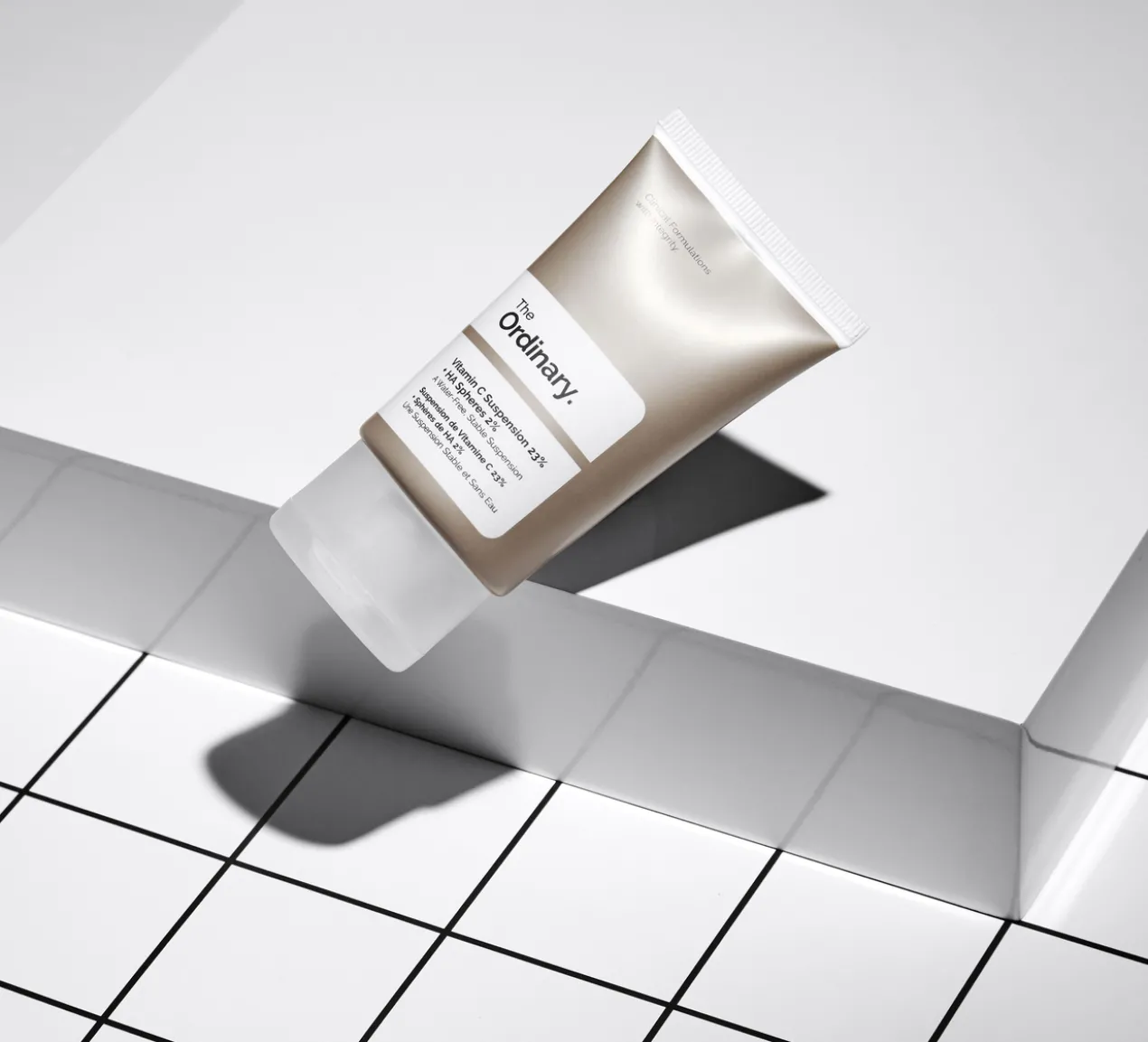 Suspension de Vitamine C 23% + Sphères de HA 2%