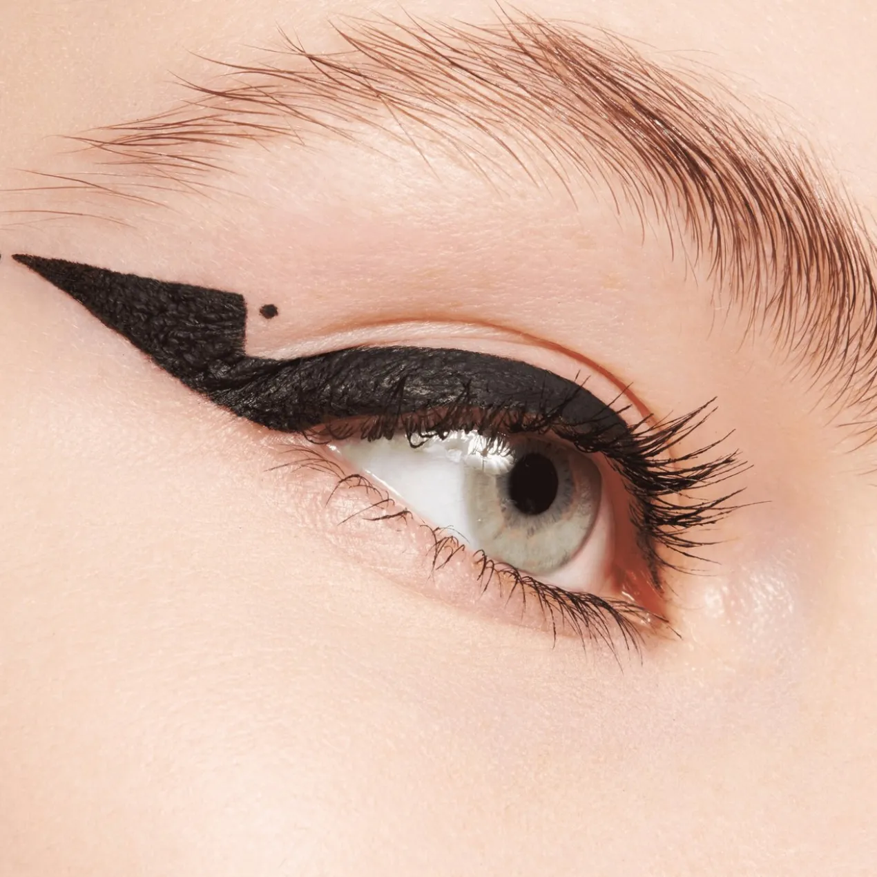 Tiny Tip Liner Eyeliner Waterproof