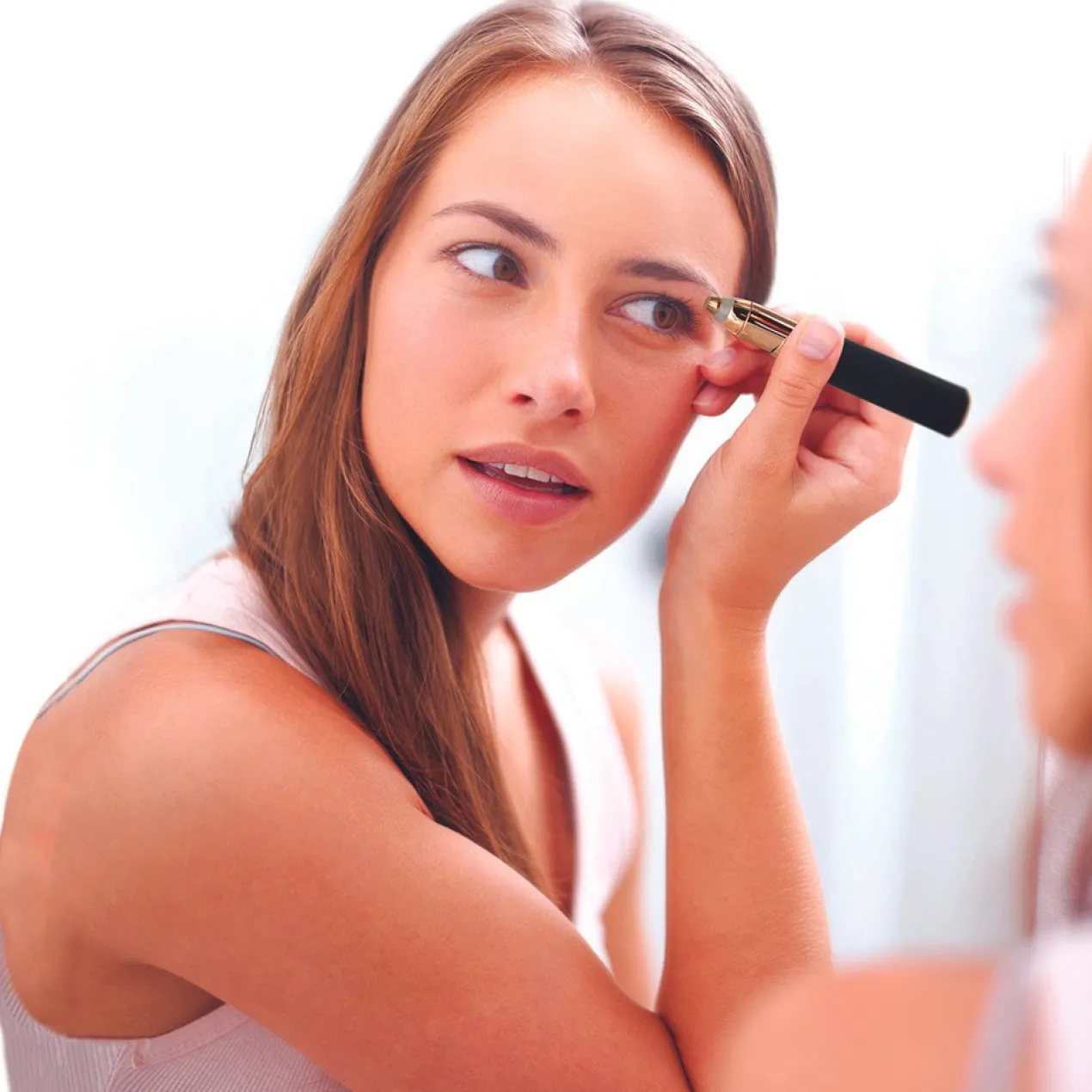 Tondeuse à Sourcils