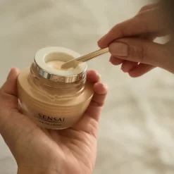Ultimate The Eye Cream Soin Contour des Yeux