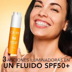 Vitamin C Brighten & Glow Fluide Hydratant Primer 3 en 1 SPF50+
